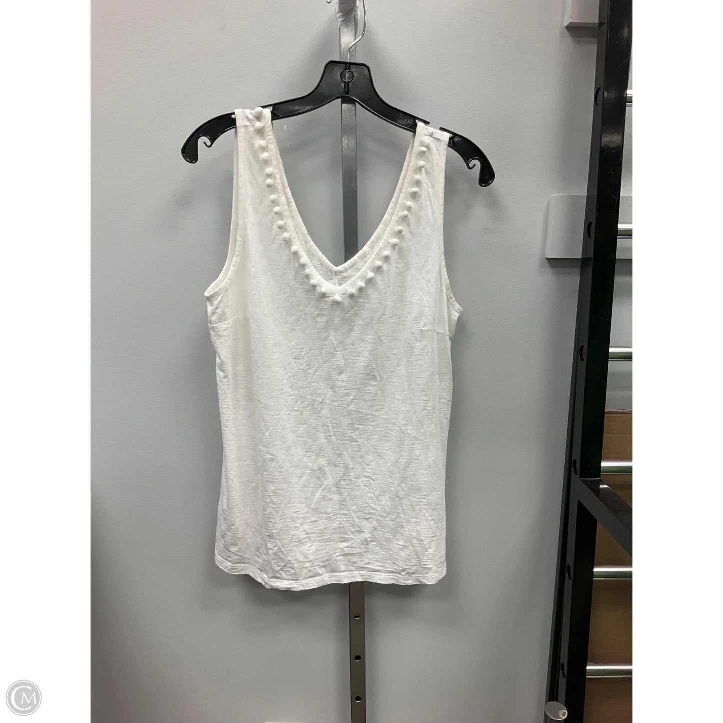 Top Sleeveless Designer By Lilly Pulitzer In White, Size: L