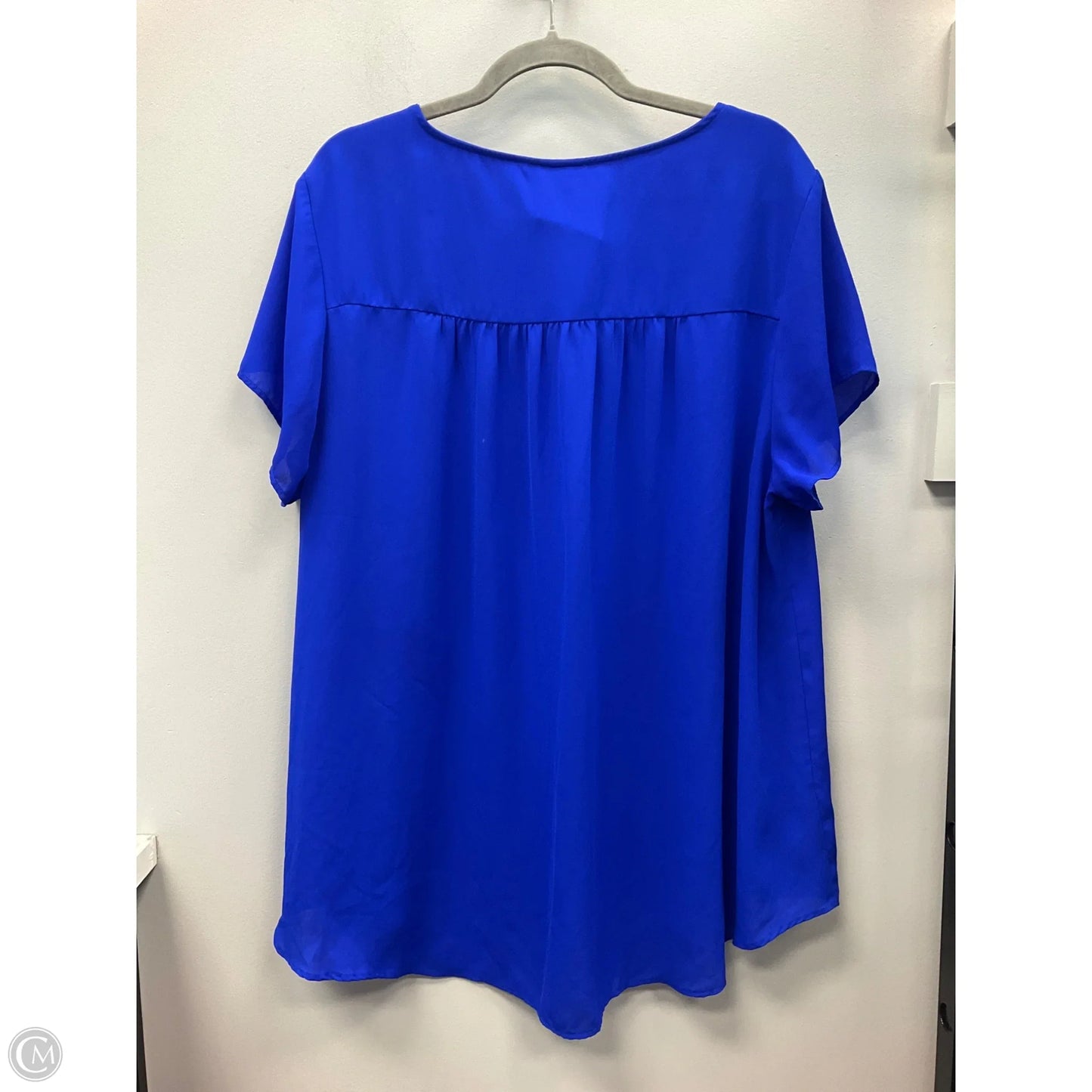 Top Short Sleeve By Torrid In Blue, Size: 2x