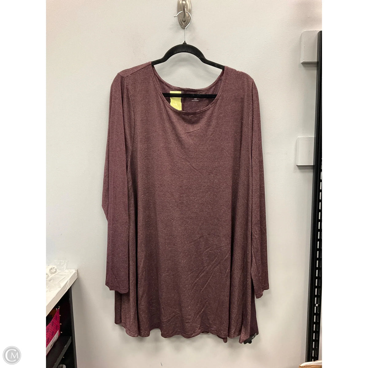 Top Long Sleeve Basic By Lane Bryant In Maroon, Size: 18