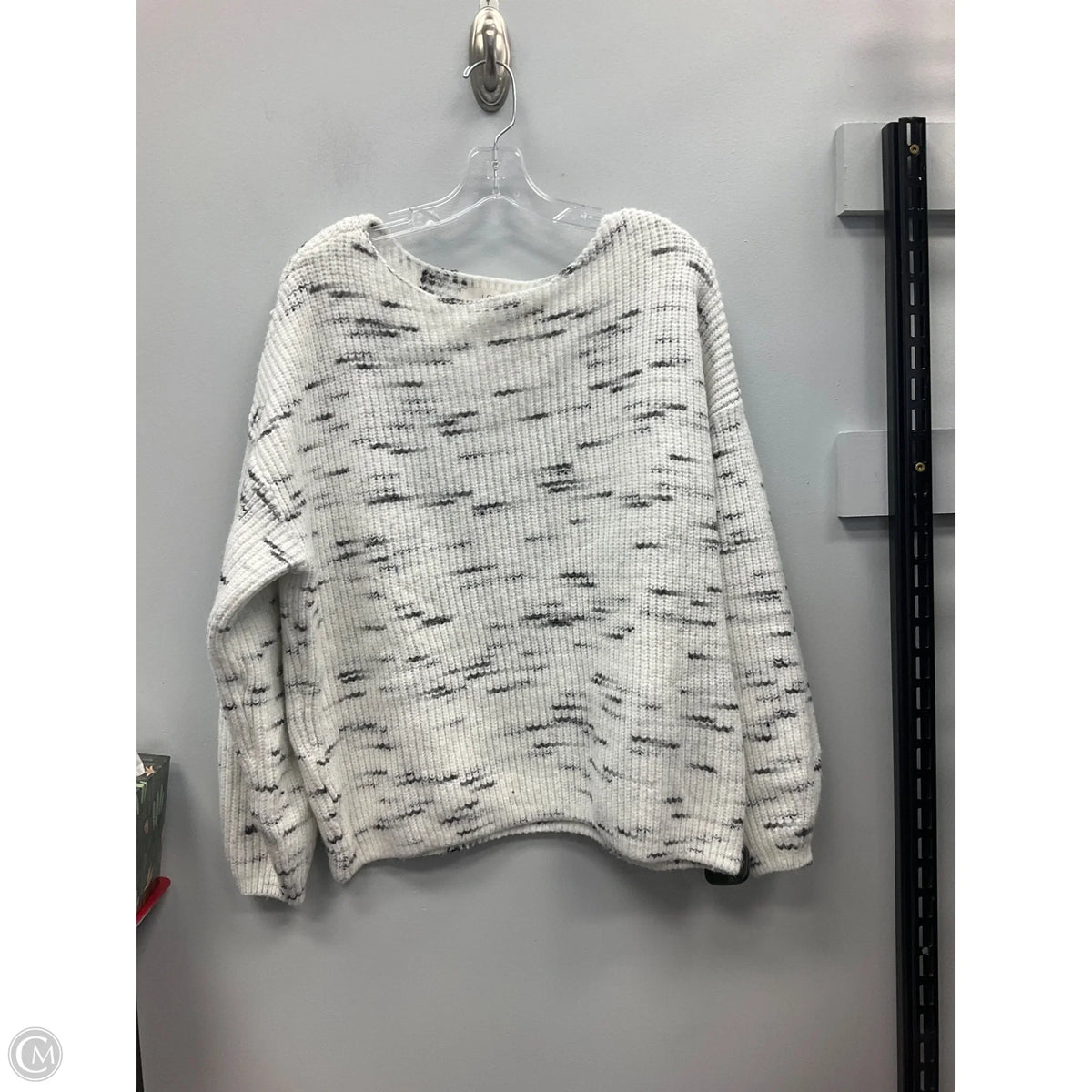 Sweater By Loft In White, Size: Xlp
