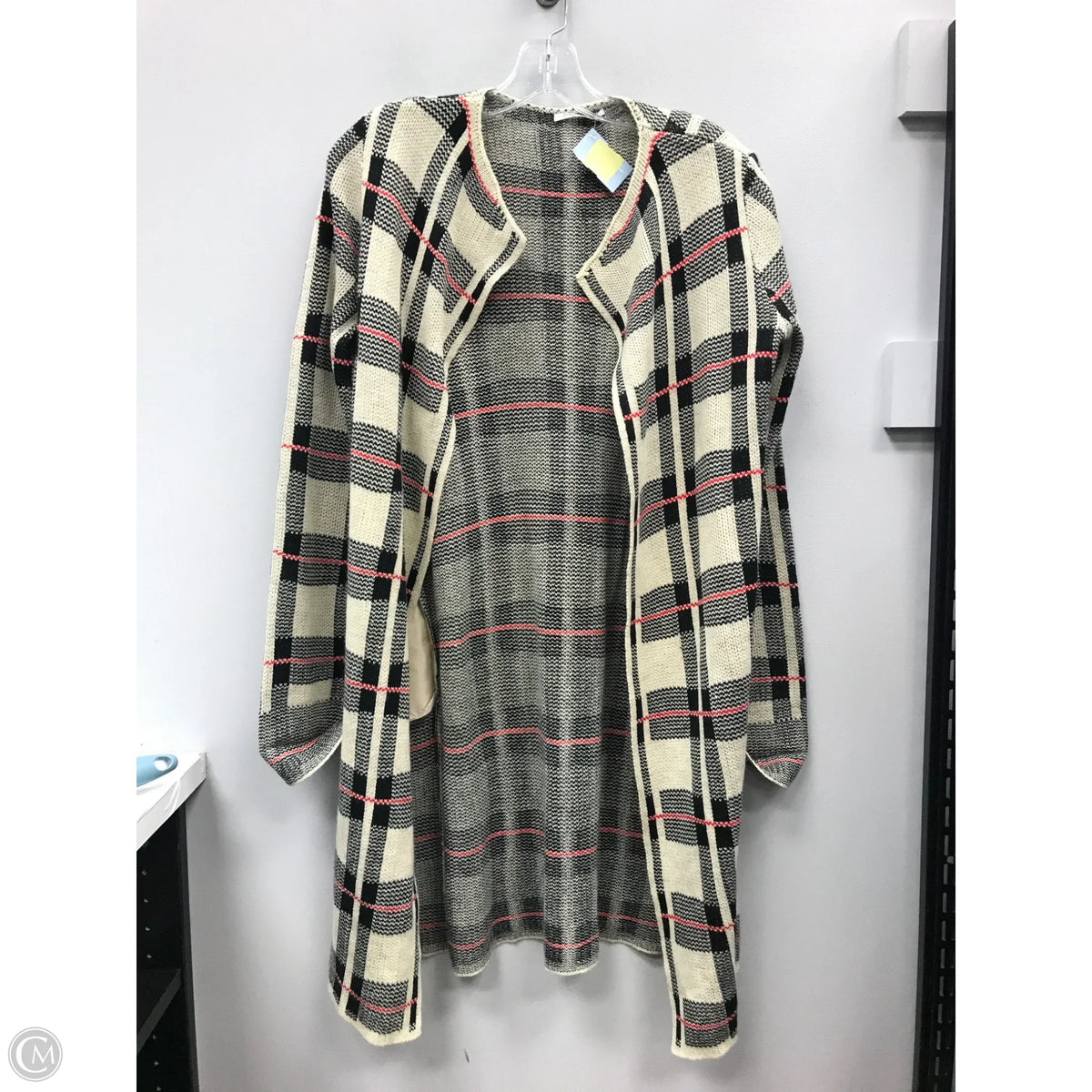 Cardigan By Clothes Mentor In Plaid Pattern, Size: S