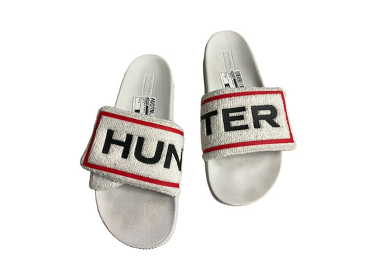 White Sandals Flats Hunter, Size 8