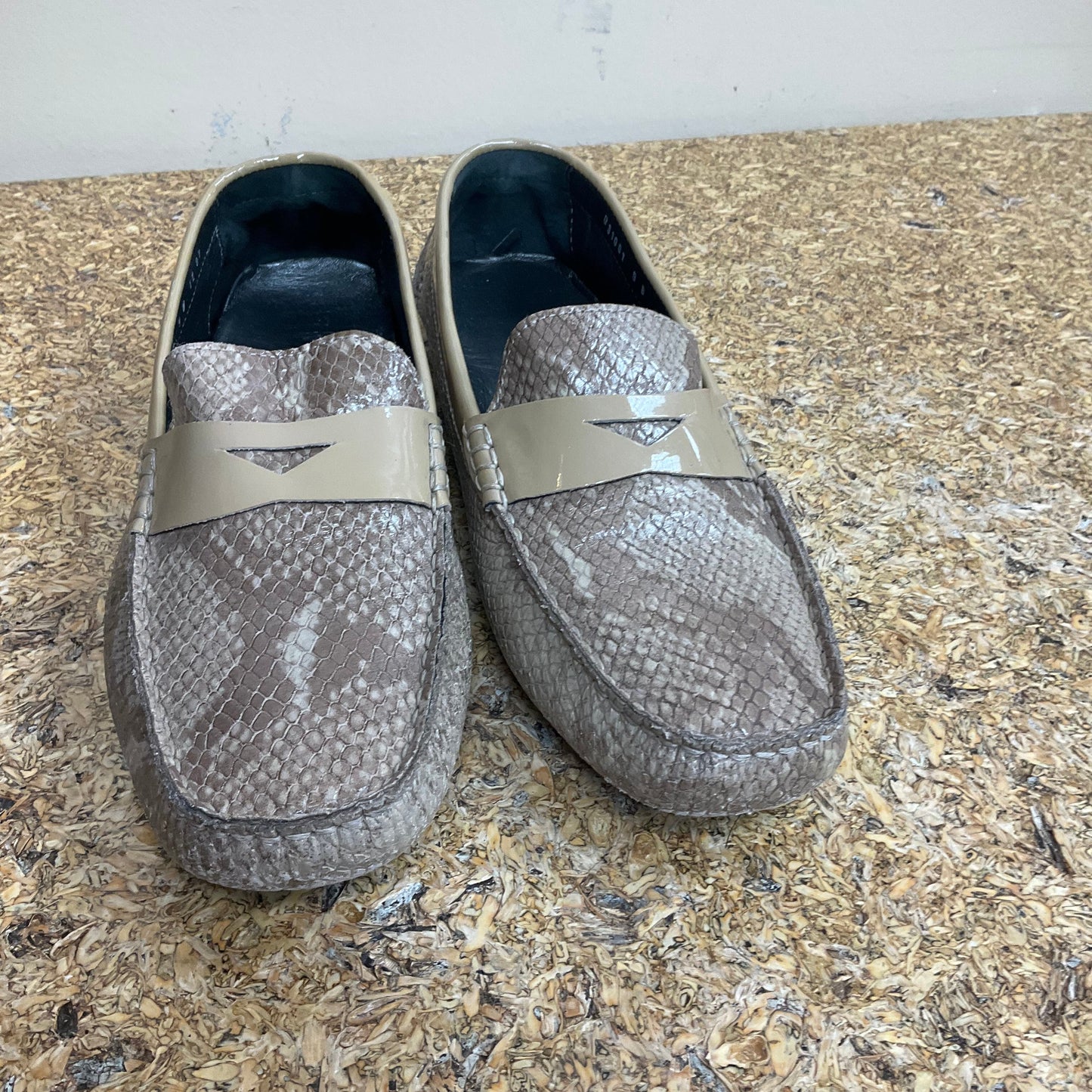 Shoes Flats By Cole-haan In Snakeskin Print, Size: 9