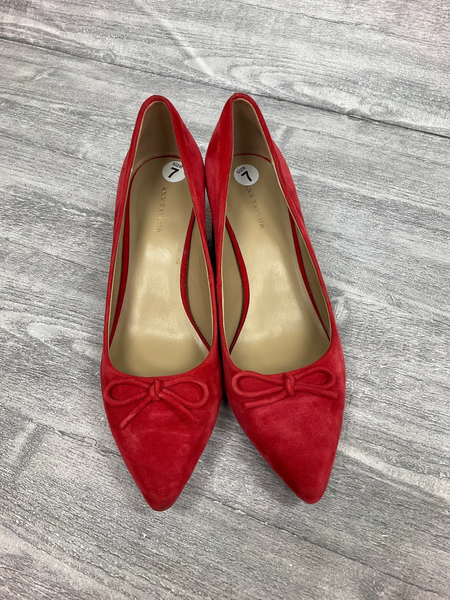 Shoes Heels Block By Ann Taylor In Red, Size: 7