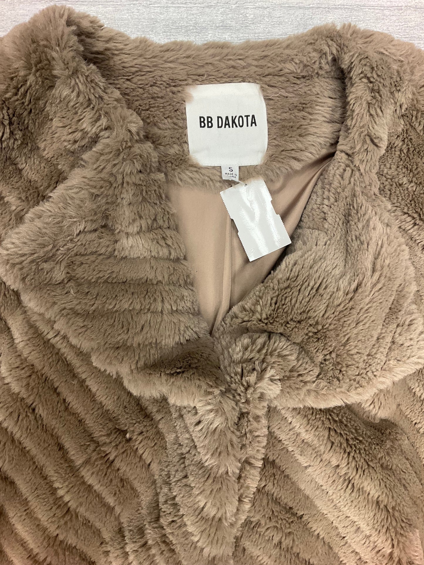 Coat Faux Fur & Sherpa By Bb Dakota In Taupe, Size: S