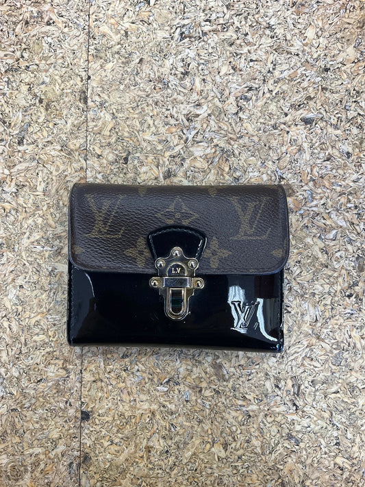 Wallet Luxury Designer By Louis Vuitton, Size: Small