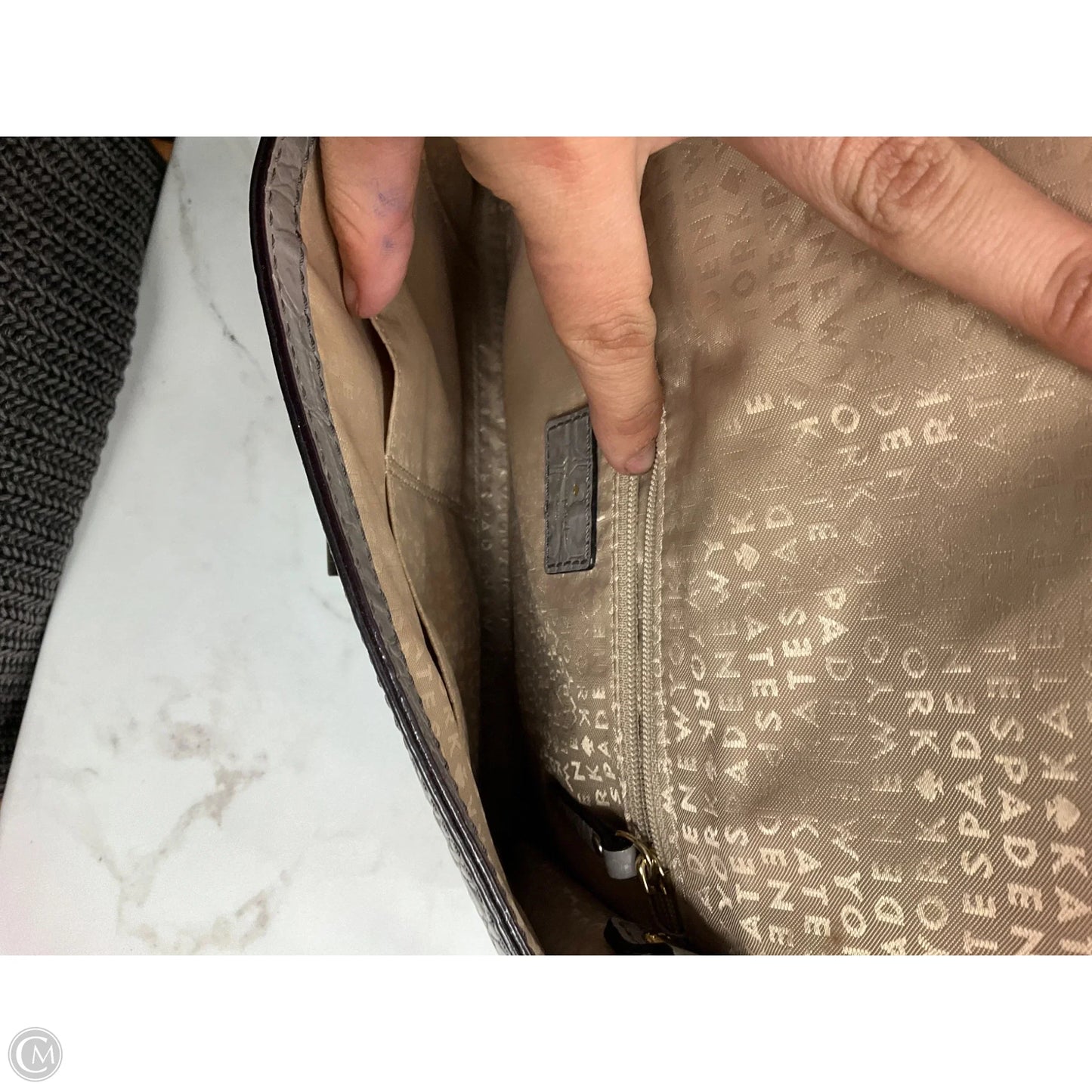 Crossbody Designer By Kate Spade, Size: Medium