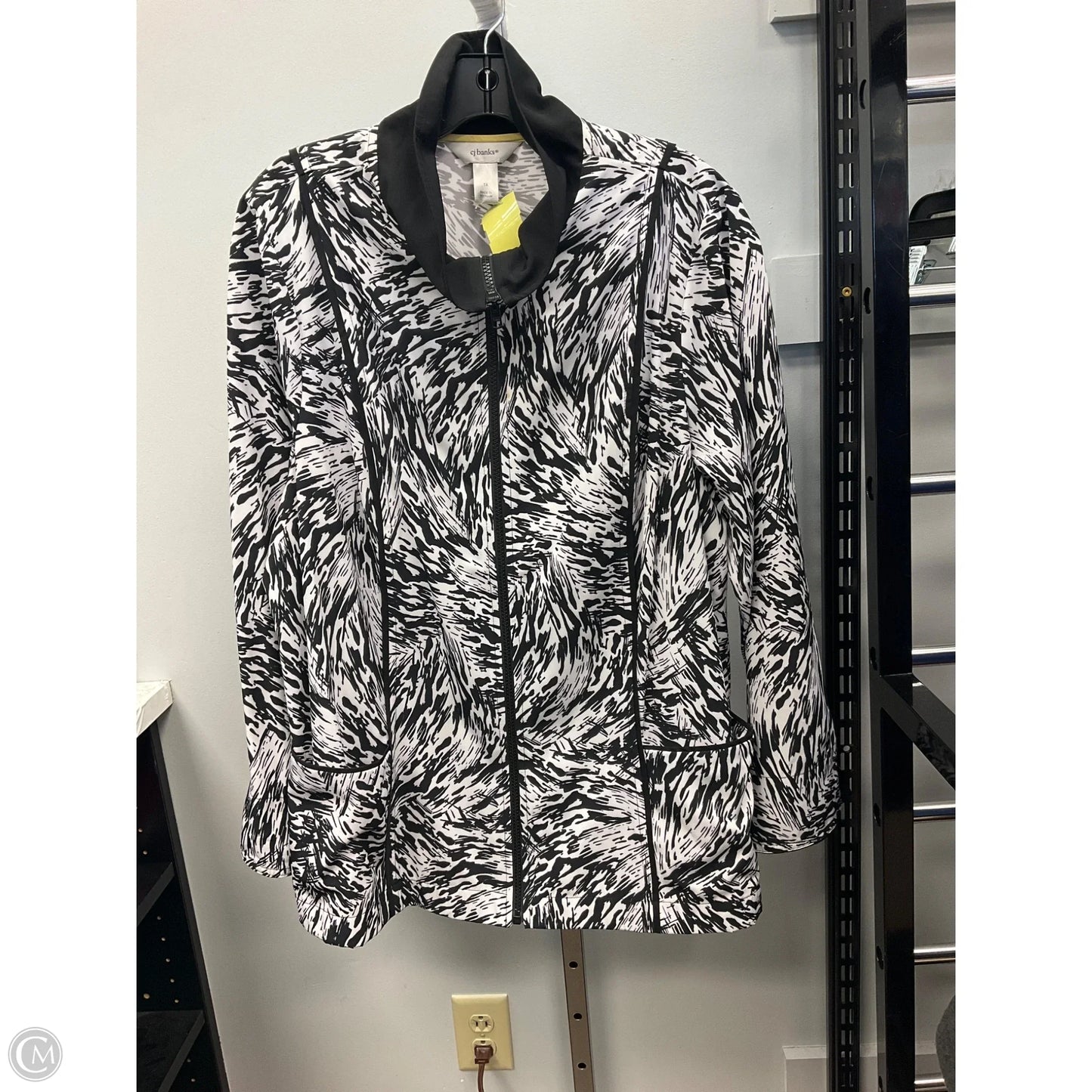 Jacket Other By Cj Banks In Black & White, Size: 1x