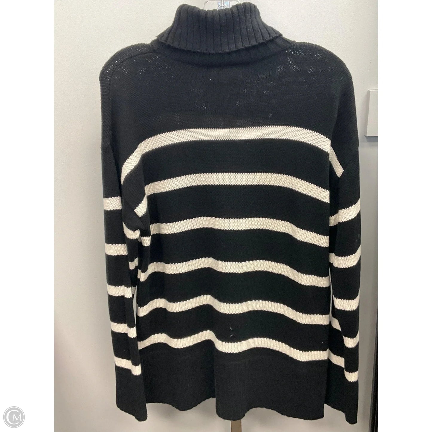 Sweater By Old Navy In Striped Pattern, Size: S