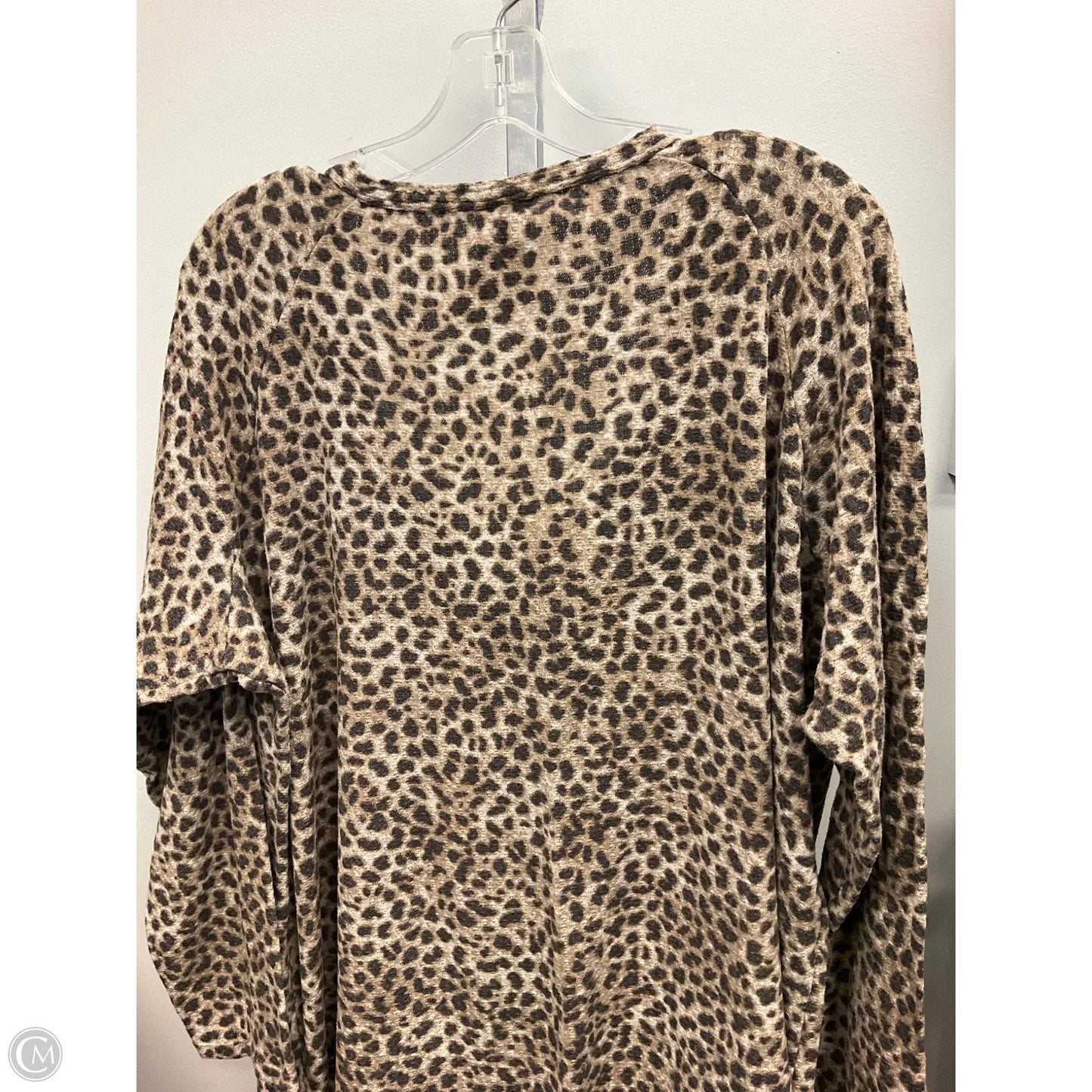 Top Long Sleeve By Torrid In Animal Print, Size: 3x