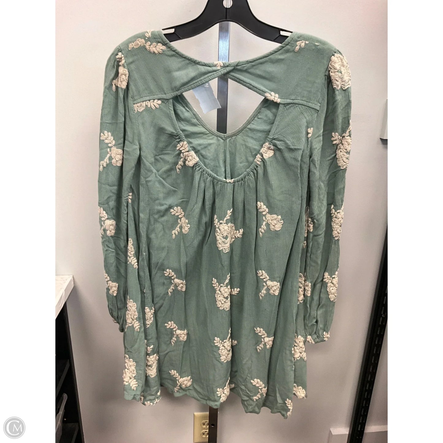 Top Long Sleeve By Free People In Green, Size: Xs