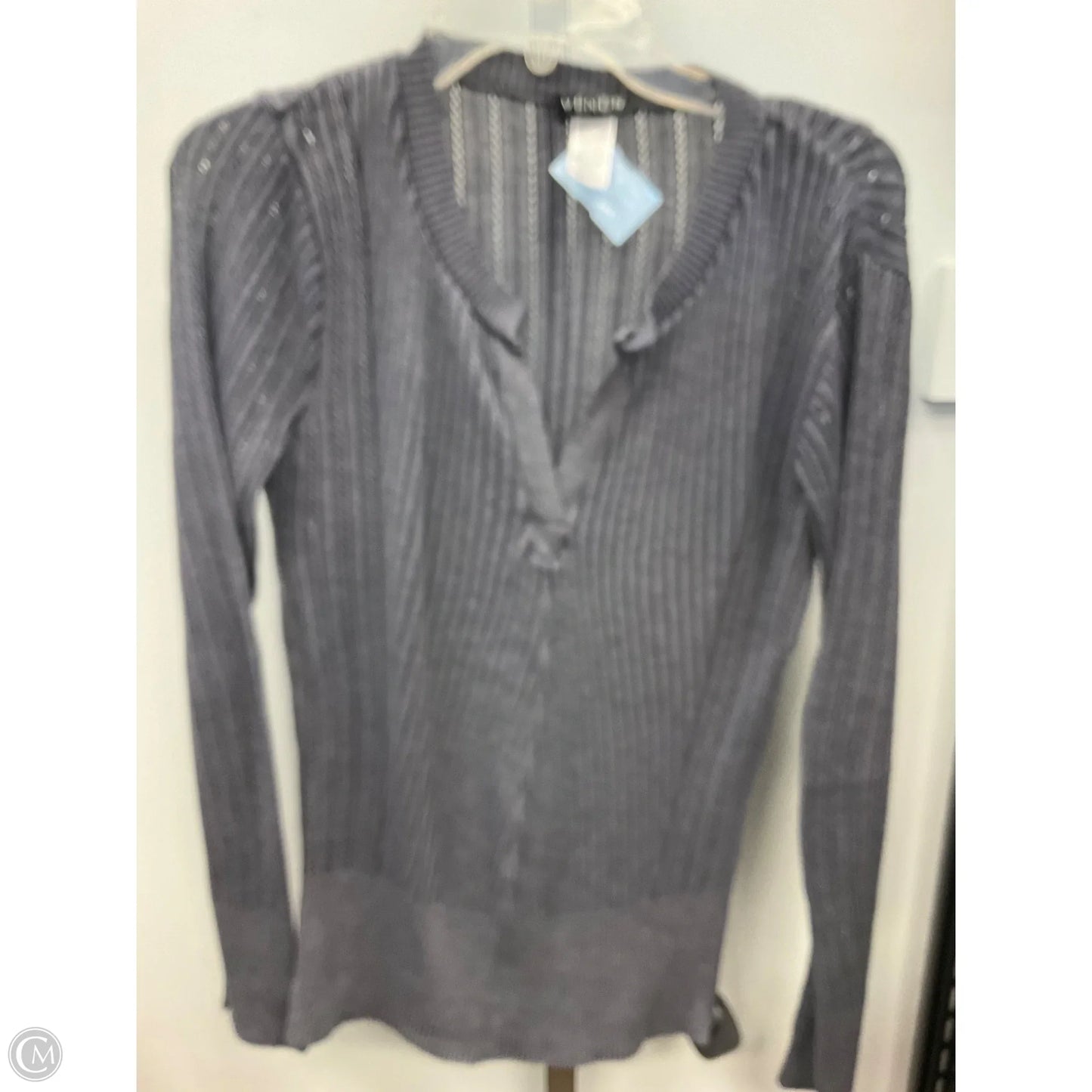 Top Long Sleeve By Venus In Grey, Size: S