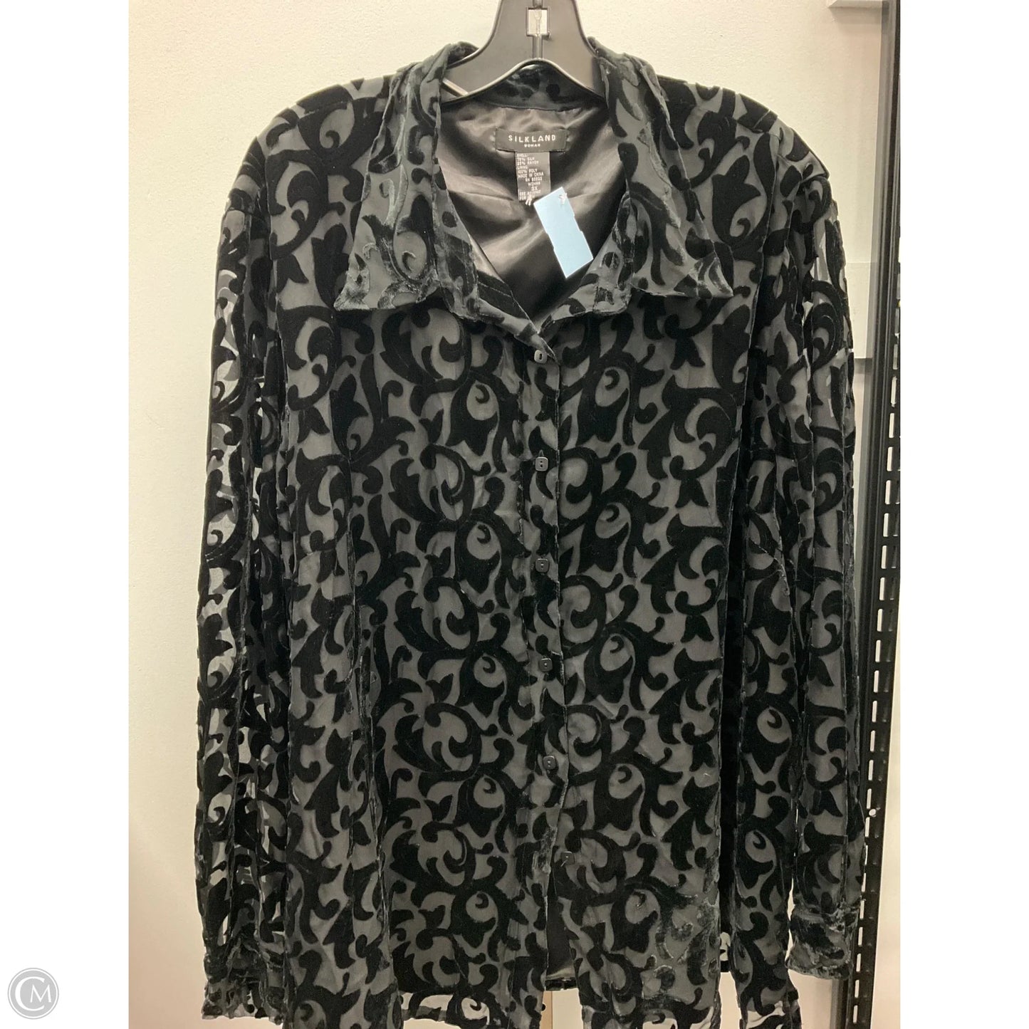 Top Long Sleeve By Silkland In Black, Size: 3x