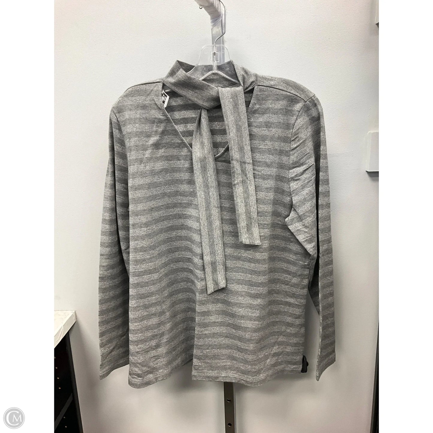 Top Long Sleeve By E.L.I. In Grey, Size: Xl