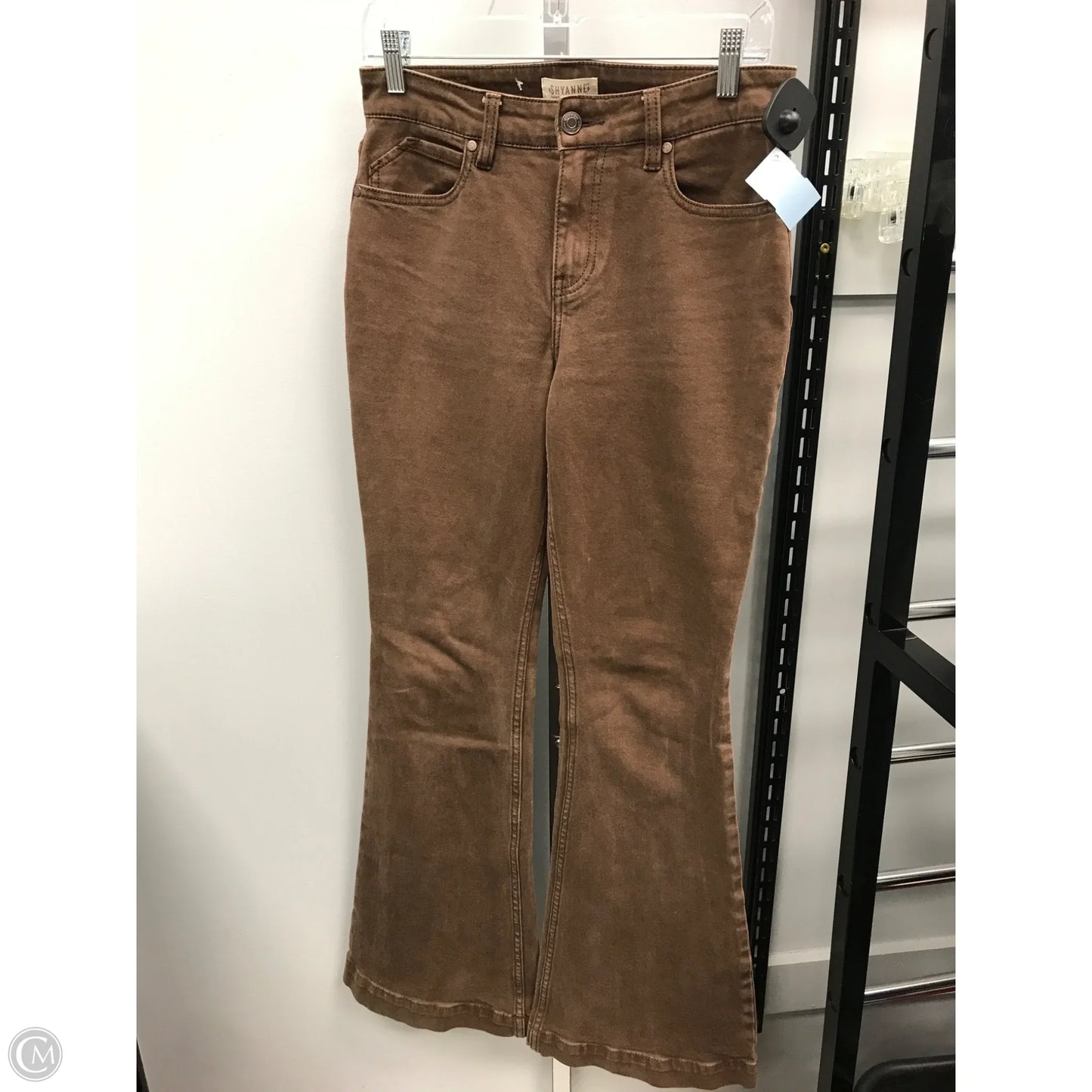 Jeans Flared By Shyanne In Brown Denim, Size: 4