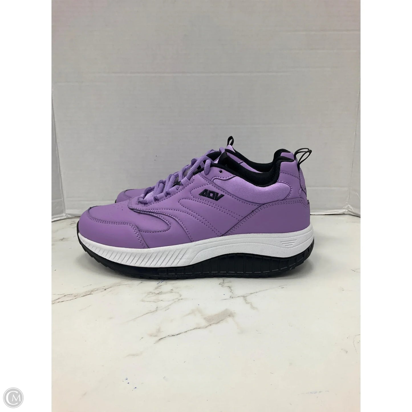 Shoes Athletic By Clothes Mentor In Purple, Size: 8.5