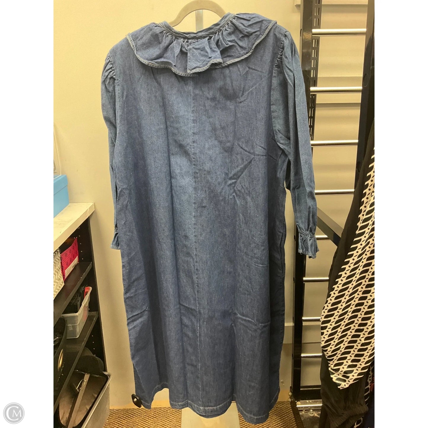 Dress Casual Short By Hunters Run In Blue Denim, Size: 3x