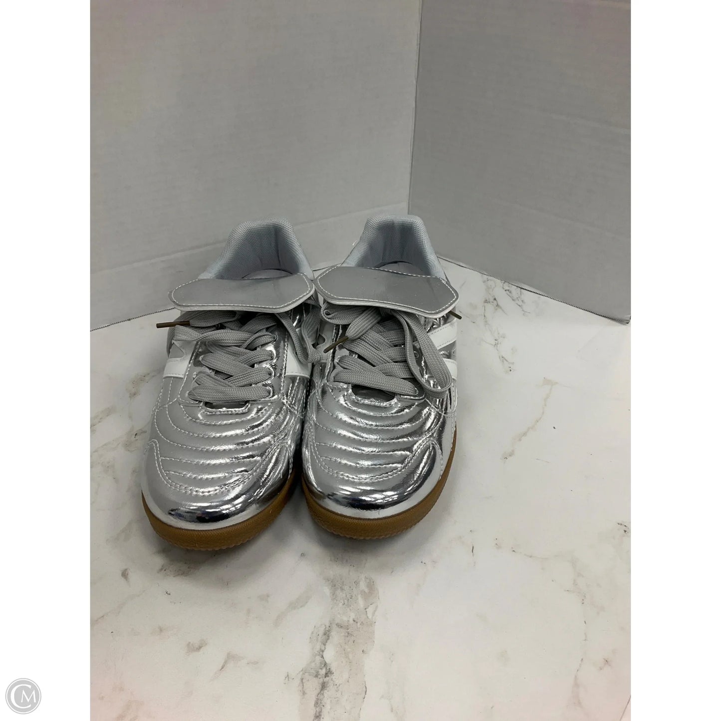 Shoes Sneakers By Madden Girl In Silver, Size: 8.5