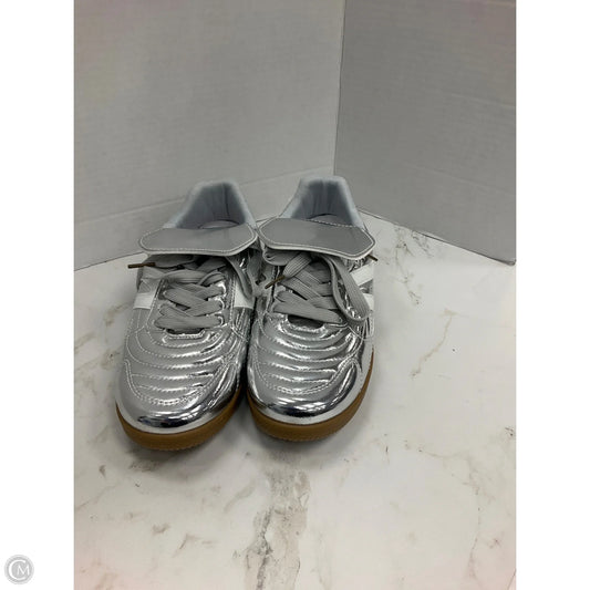 Shoes Sneakers By Madden Girl In Silver, Size: 8.5
