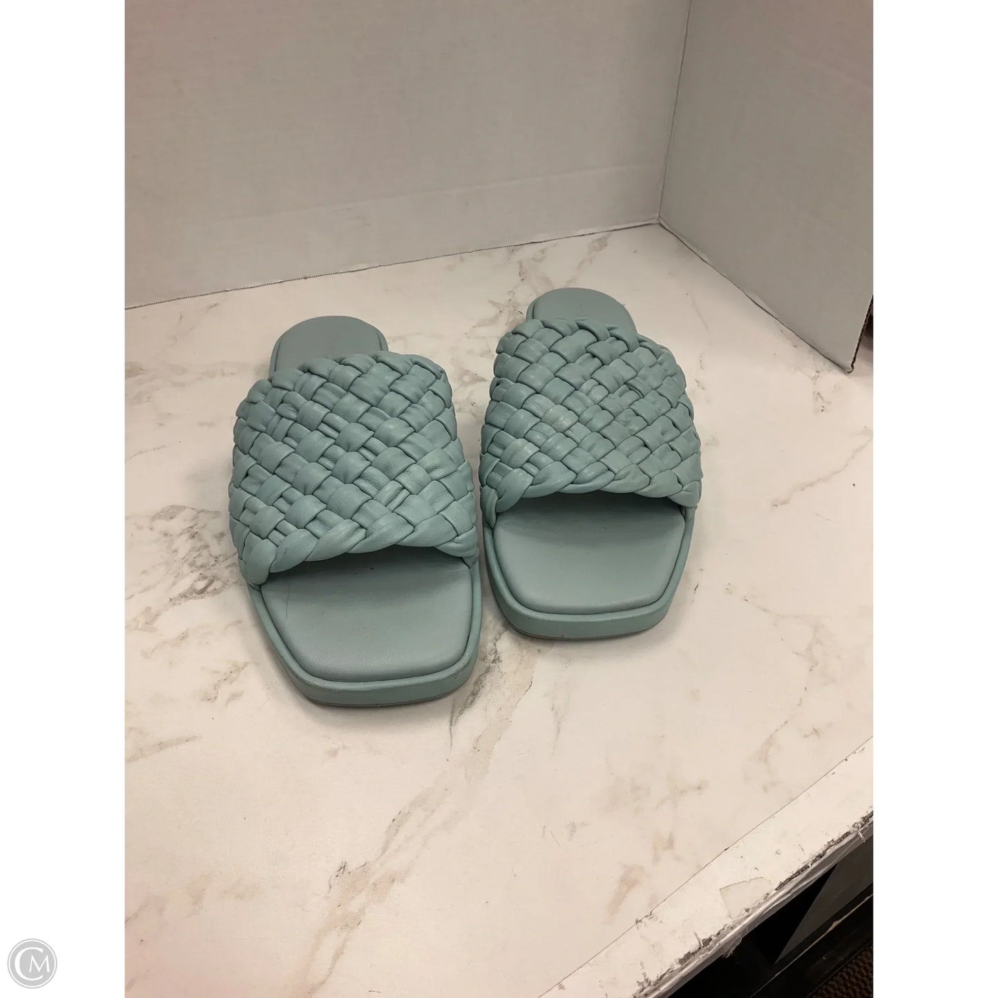 Sandals Flats By Vince In Green, Size: 9.5