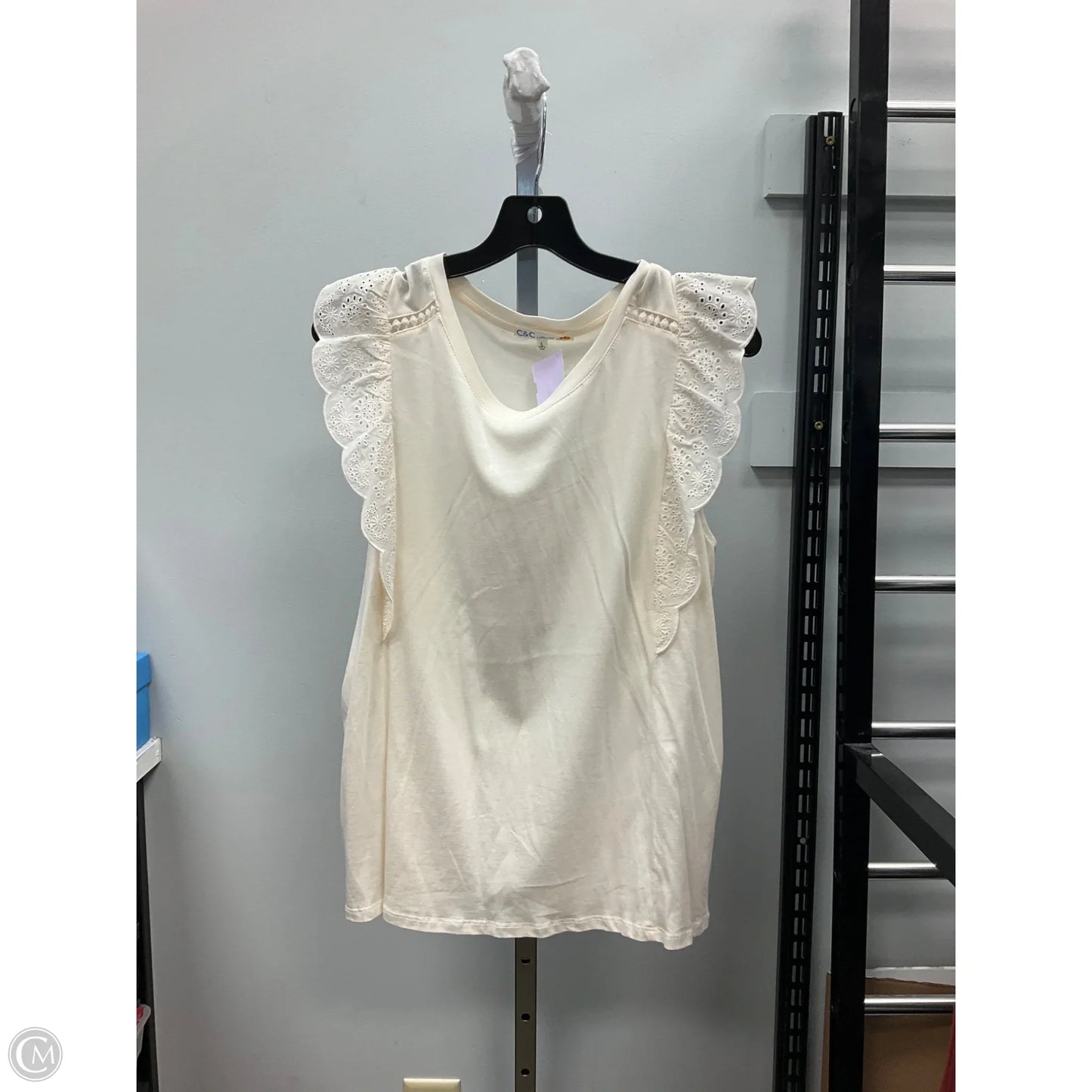 Top Sleeveless By C And C In Cream, Size: L