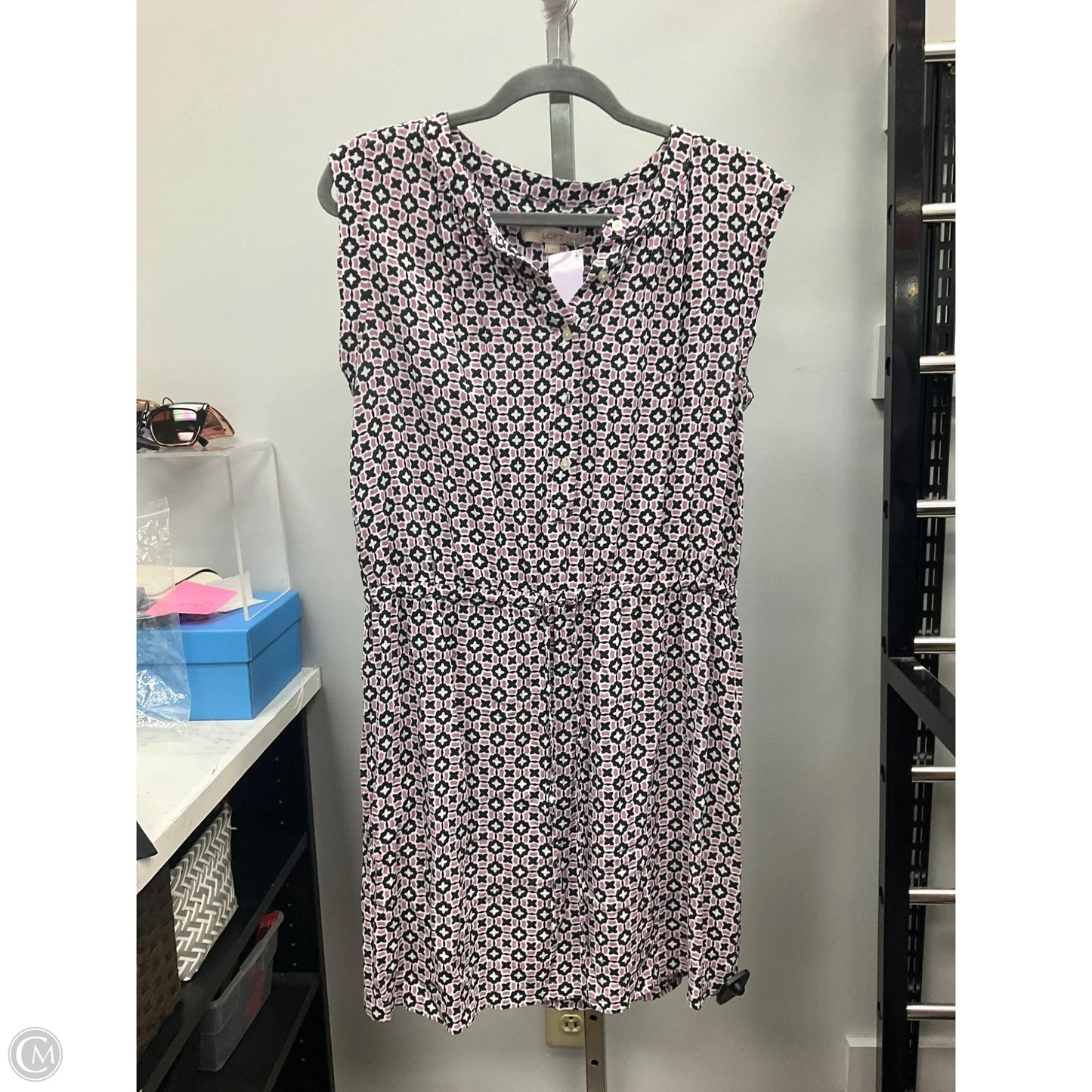 Dress Casual Short By Loft In Black & Pink, Size: L