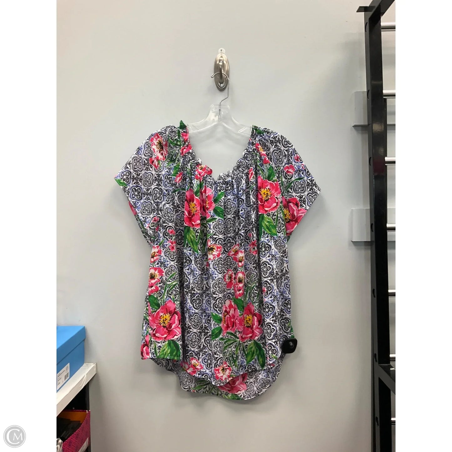 Top Short Sleeve By Talbots In Floral Print, Size: 2x