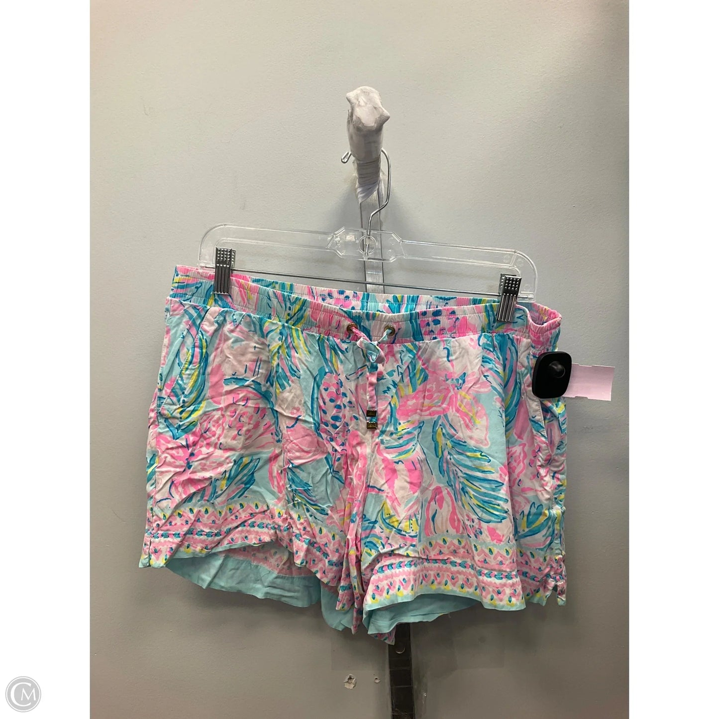 Shorts Designer By Lilly Pulitzer In Floral Print, Size: L
