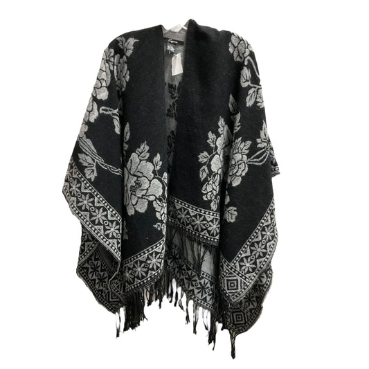 Poncho By Cejon In Black & Grey, Size: Onesize