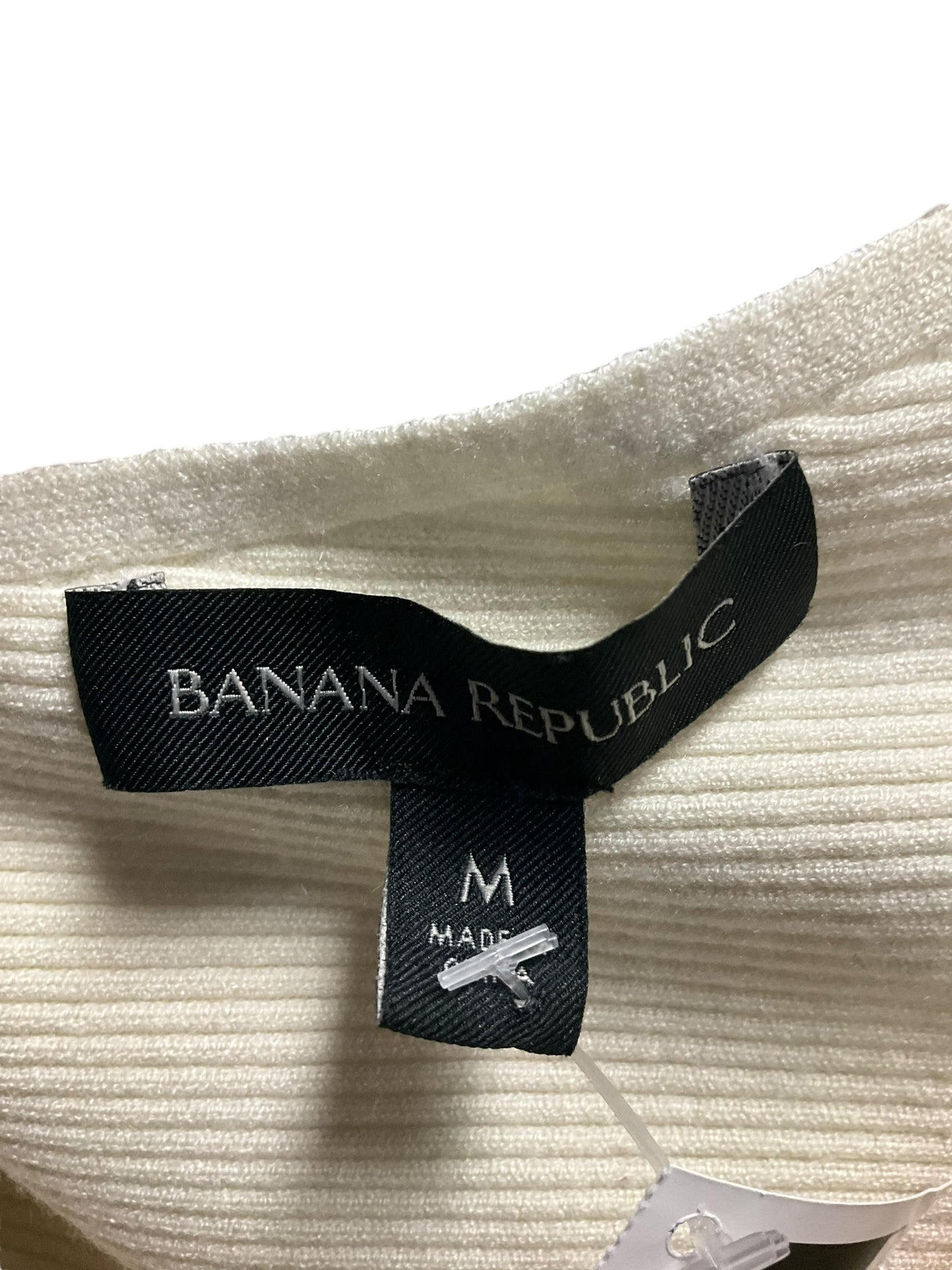 Sweater By Banana Republic In Cream, Size: M