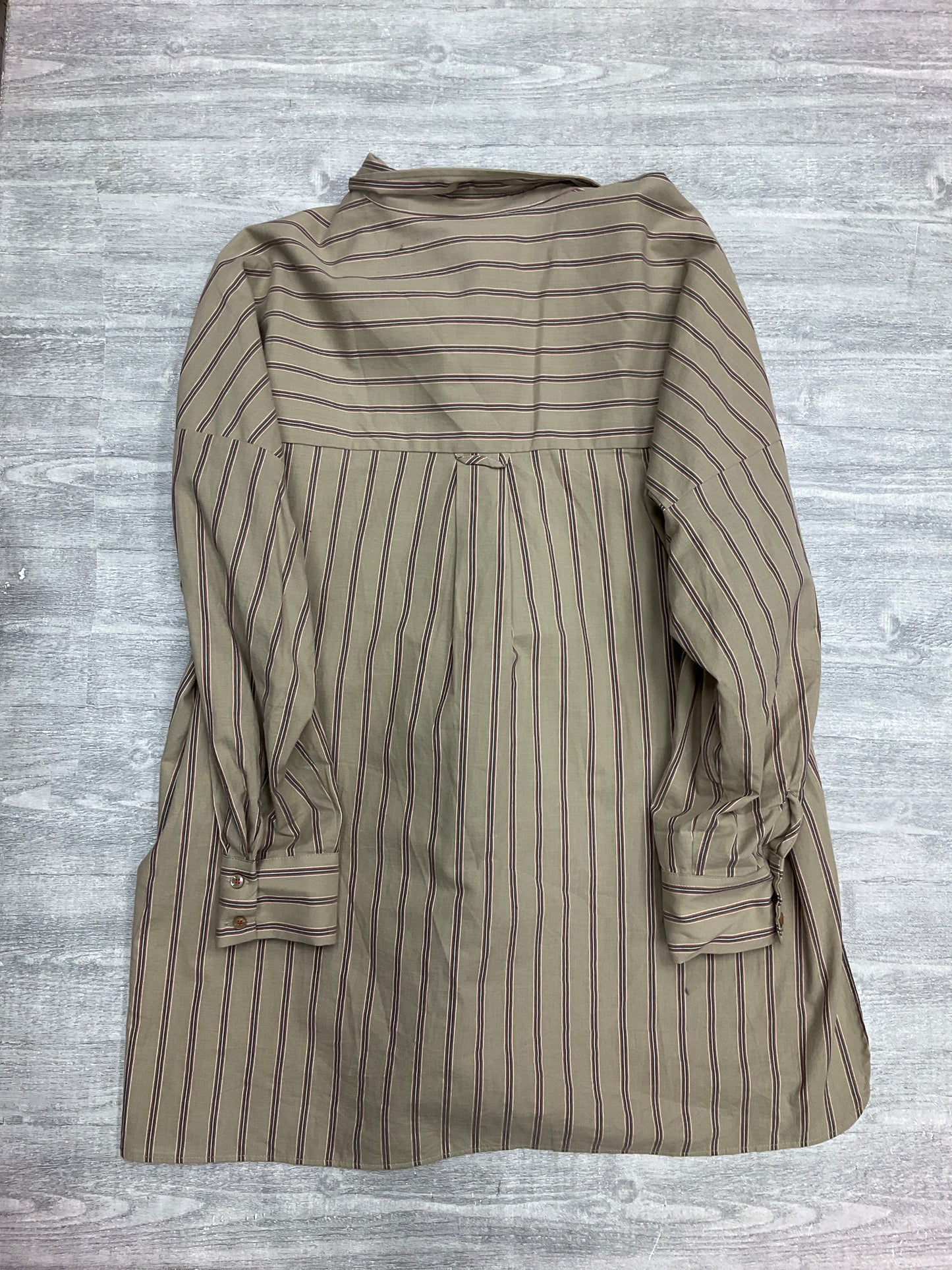 Top Long Sleeve By Pilcro In Tan, Size: S