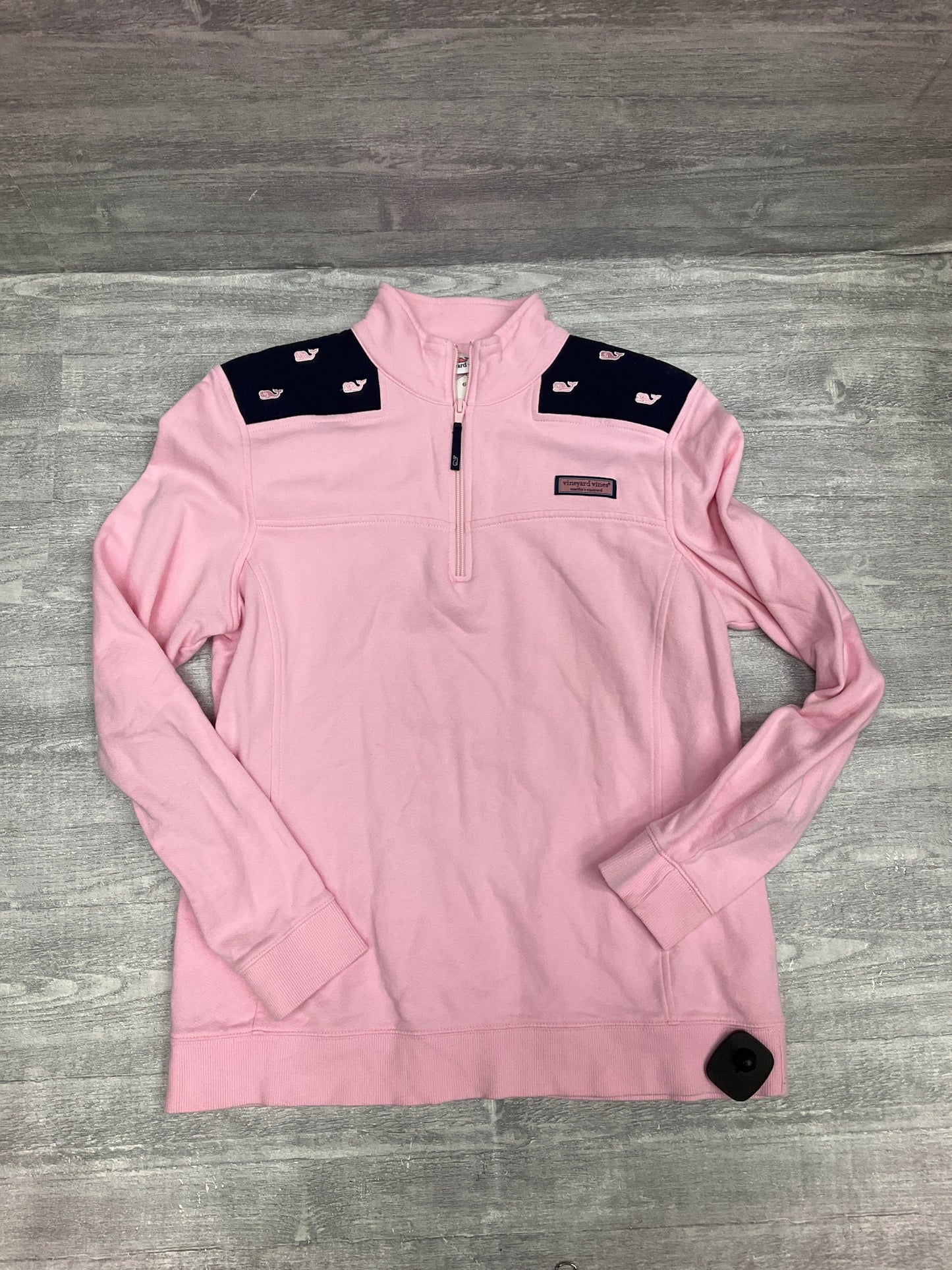 Top Long Sleeve By Vineyard Vines In Pink, Size: M