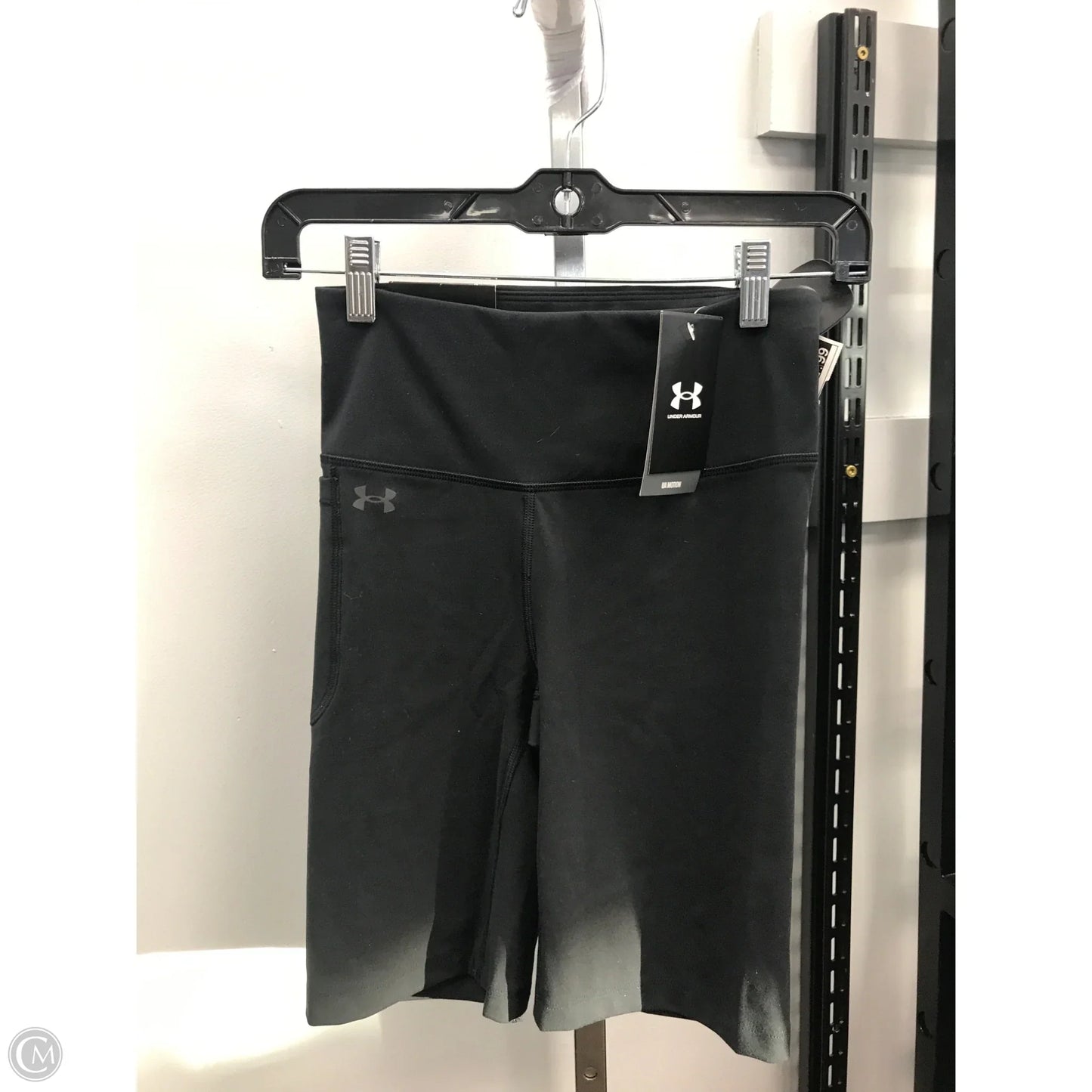 Athletic Shorts By Under Armour In Black, Size: S