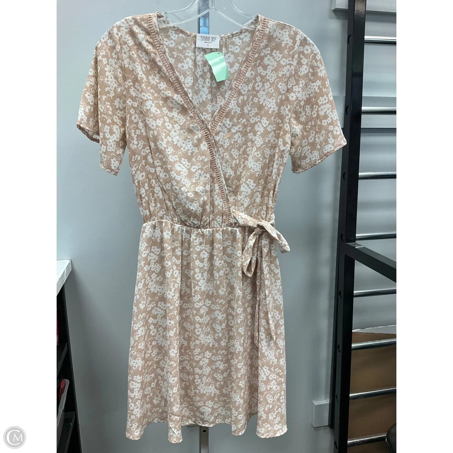 Dress Casual Short By Sienna Sky In Tan & White, Size: S
