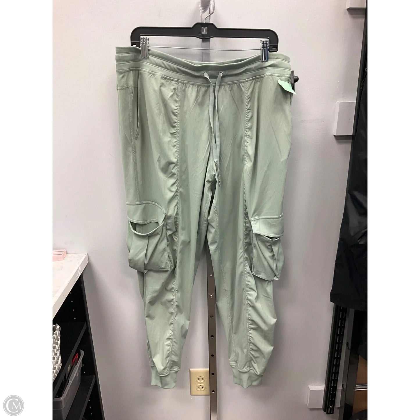 Athletic Pants By Lululemon In Green, Size: Xl