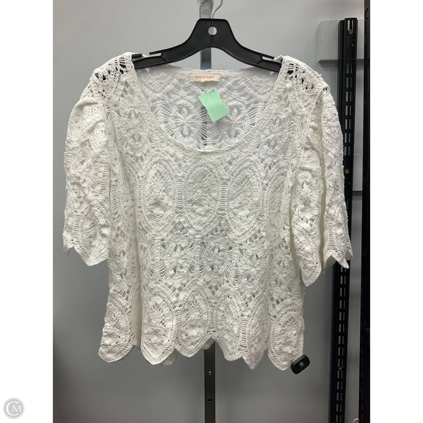 Top Short Sleeve By Solitaire In White, Size: L