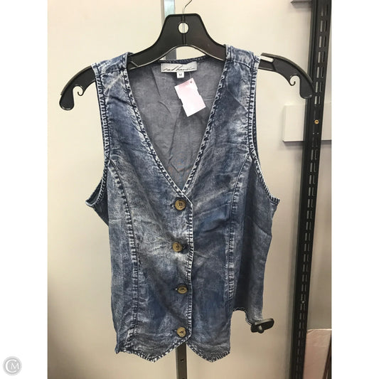 Top Sleeveless By Red Haute In Blue Denim, Size: M