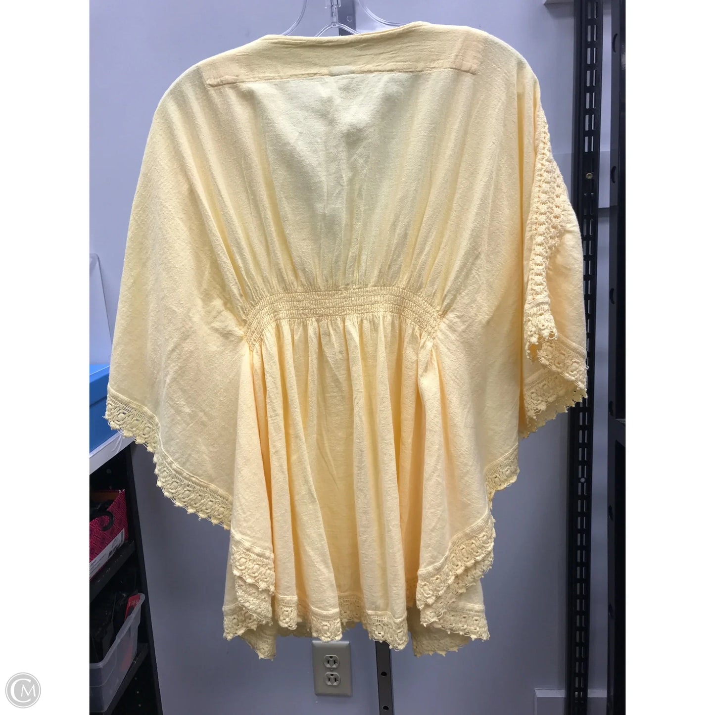 Top Short Sleeve By Cmc In Yellow, Size: S