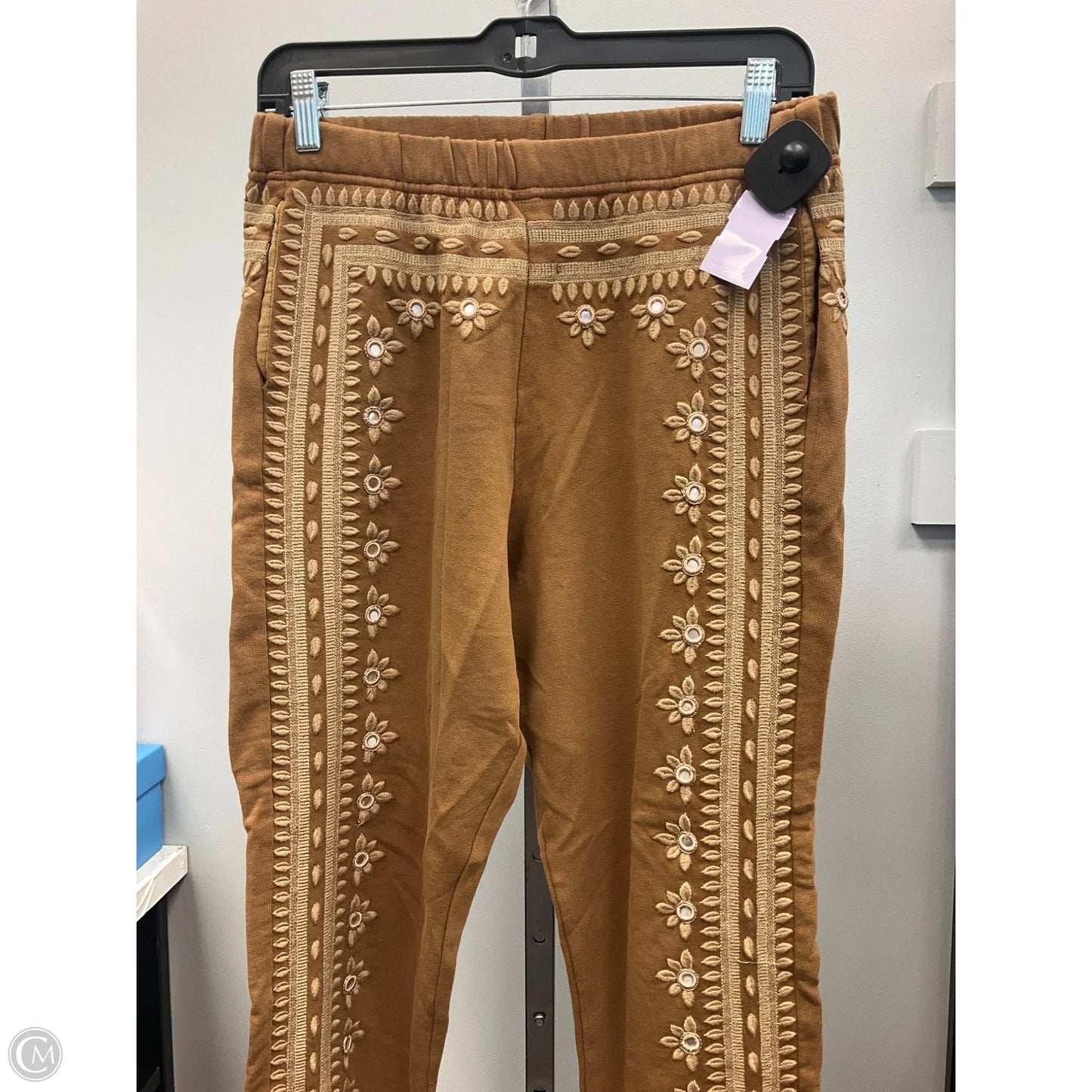 Pants Joggers By Clothes Mentor In Brown, Size: S