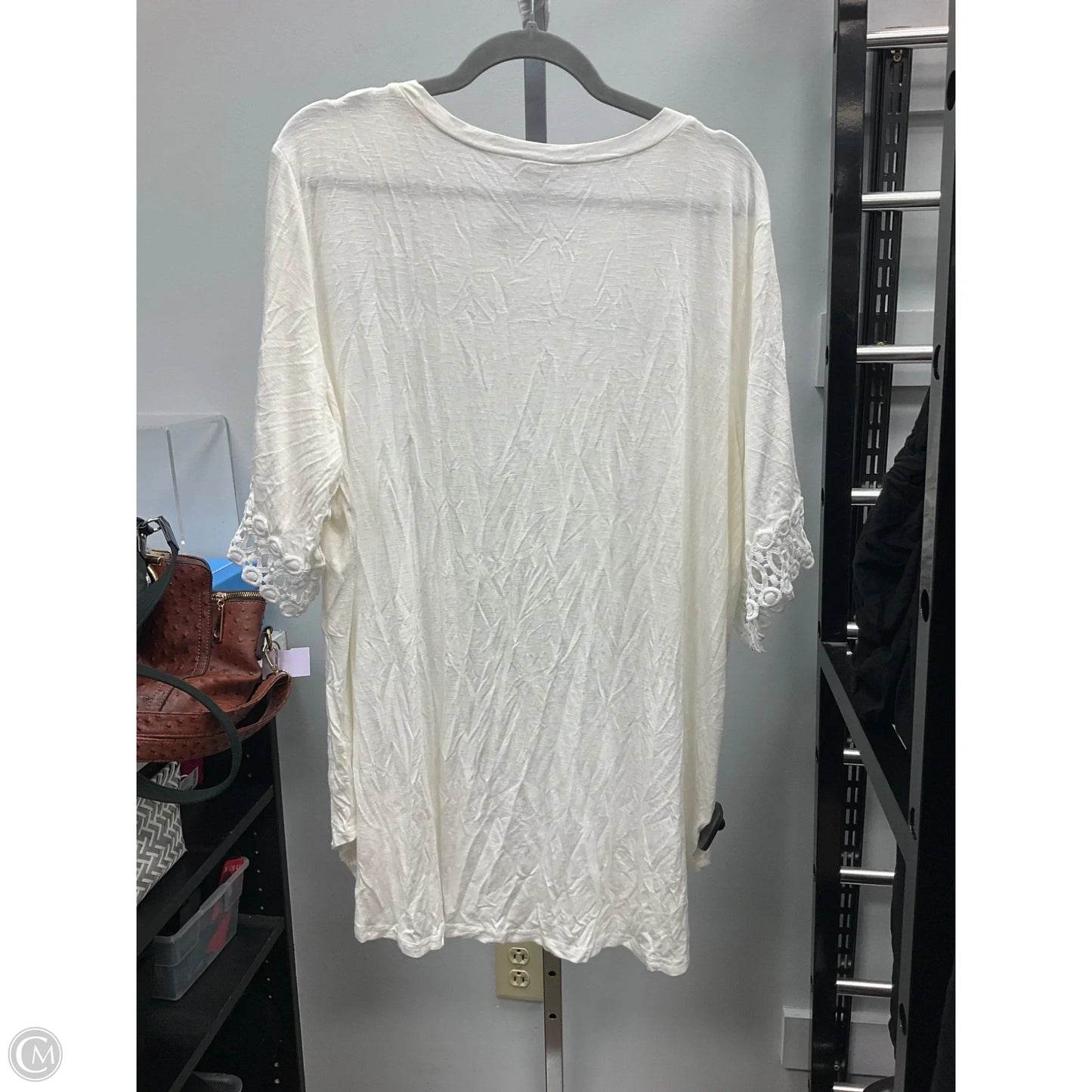 Top Short Sleeve By Suzanne Betro In Cream, Size: 2x