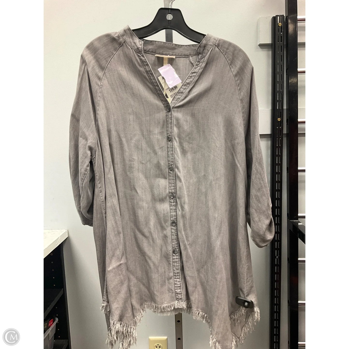 Top 3/4 Sleeve By Clothes Mentor In Grey, Size: M