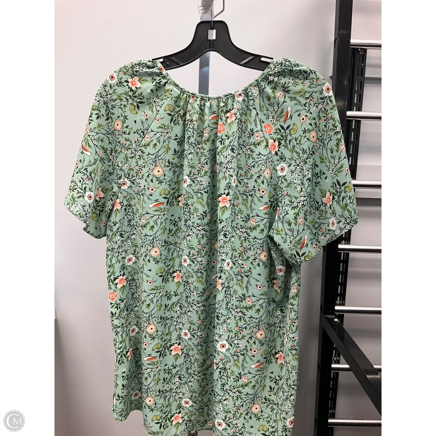 Top Short Sleeve By Clothes Mentor In Green, Size: Xl