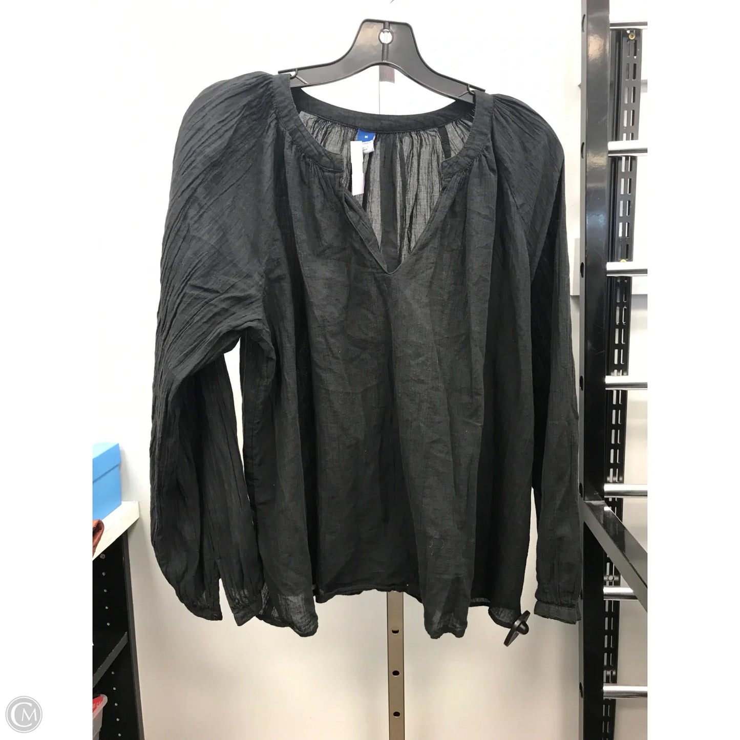 Top Long Sleeve By Old Navy In Black, Size: M