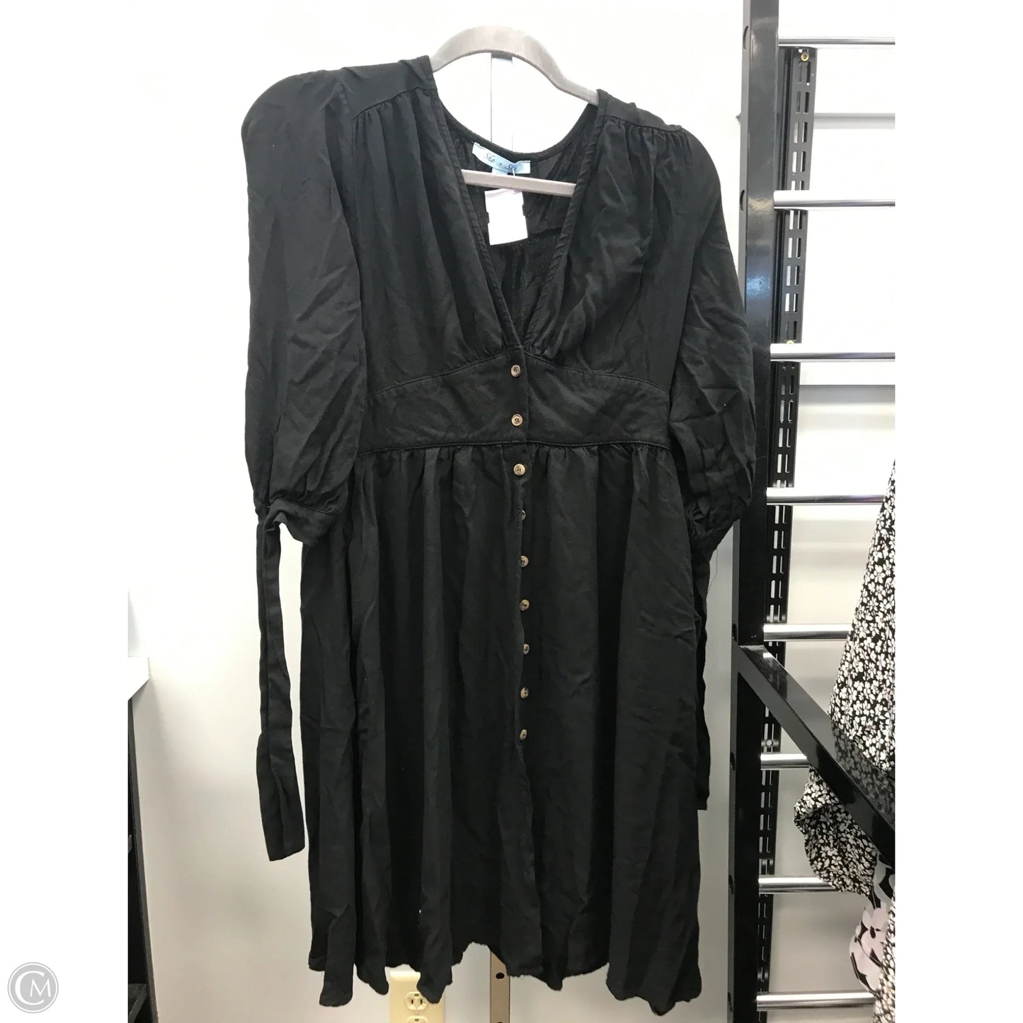 Dress Casual Short By She + Sky In Black, Size: M