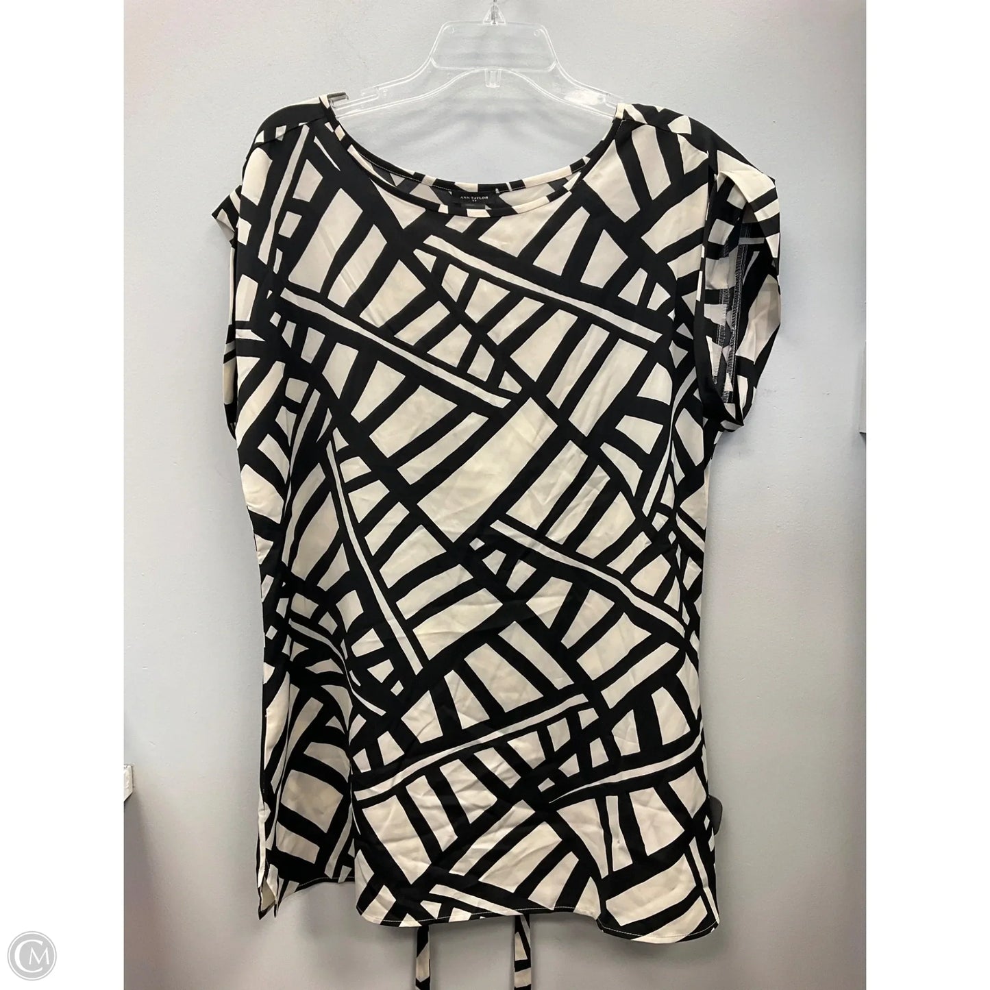 Top Short Sleeve By Ann Taylor In Black & Cream, Size: L