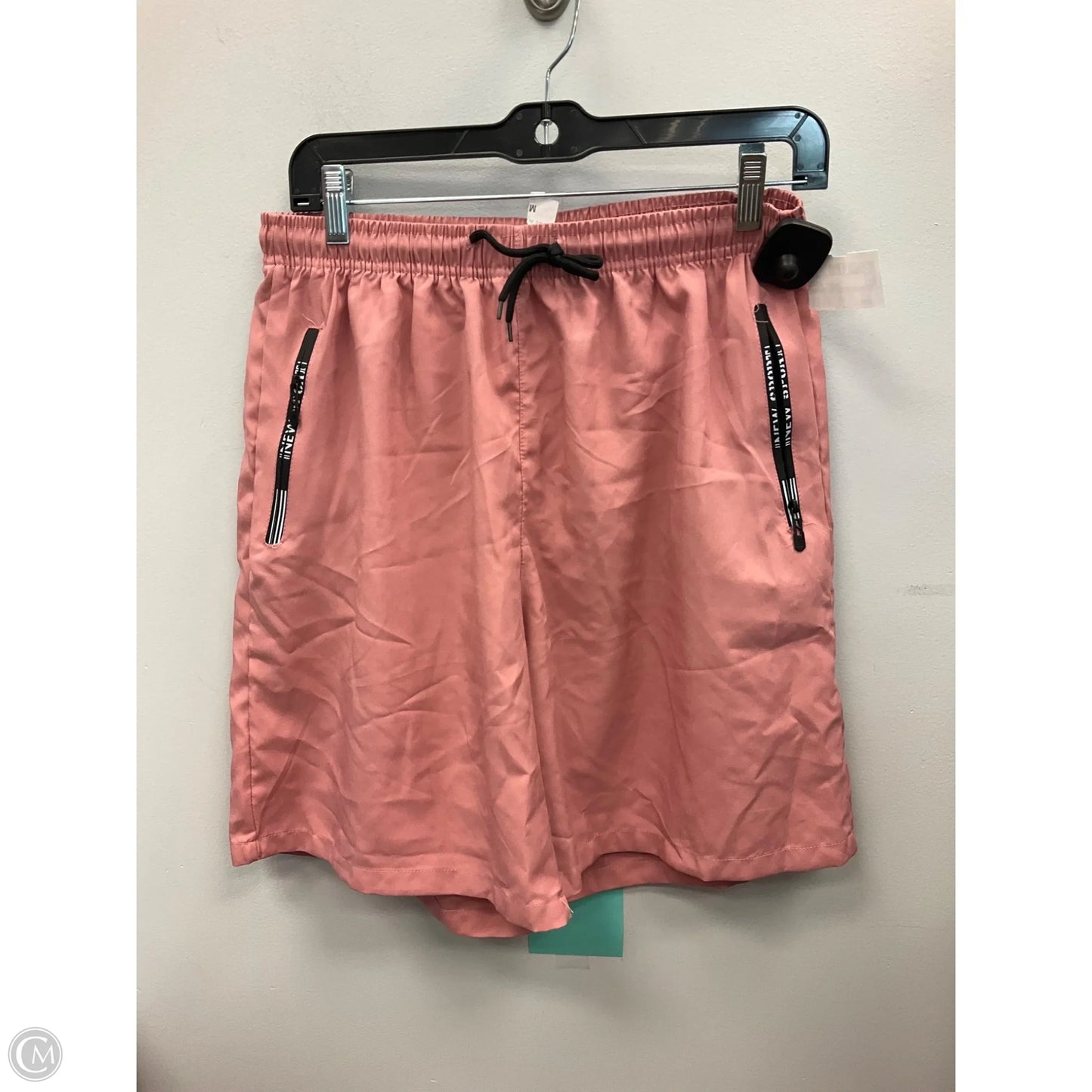 Athletic Shorts By Clothes Mentor In Peach, Size: M