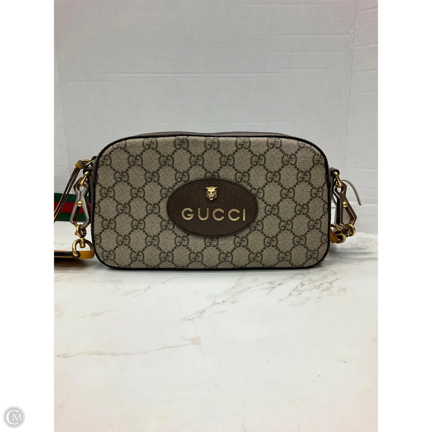 Crossbody Luxury Designer By Gucci, Size: Small
