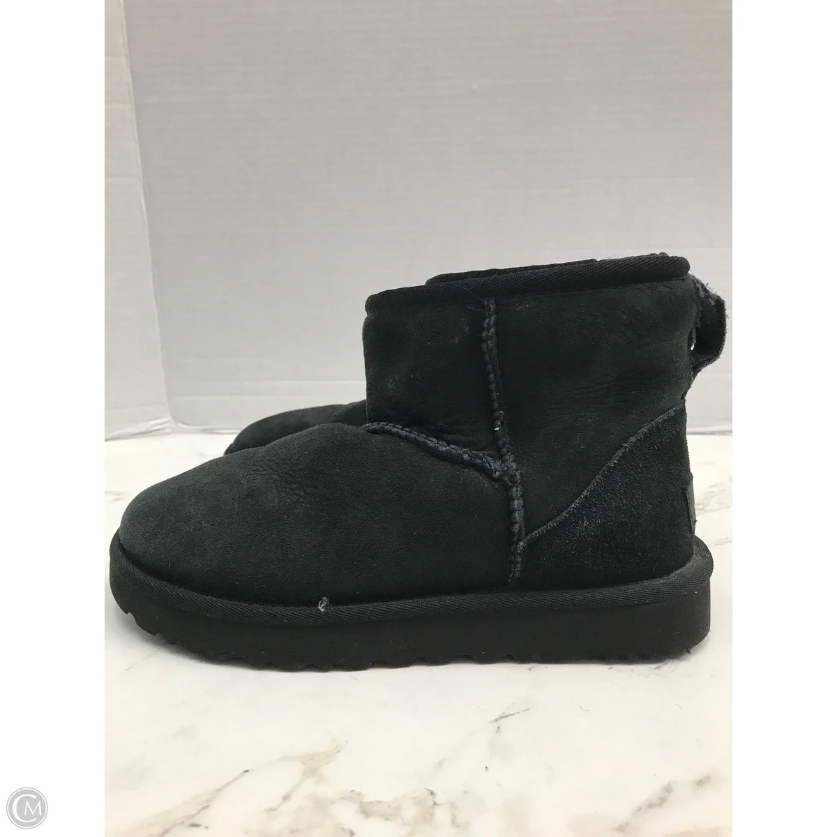Boots Designer By Ugg In Black, Size: 6