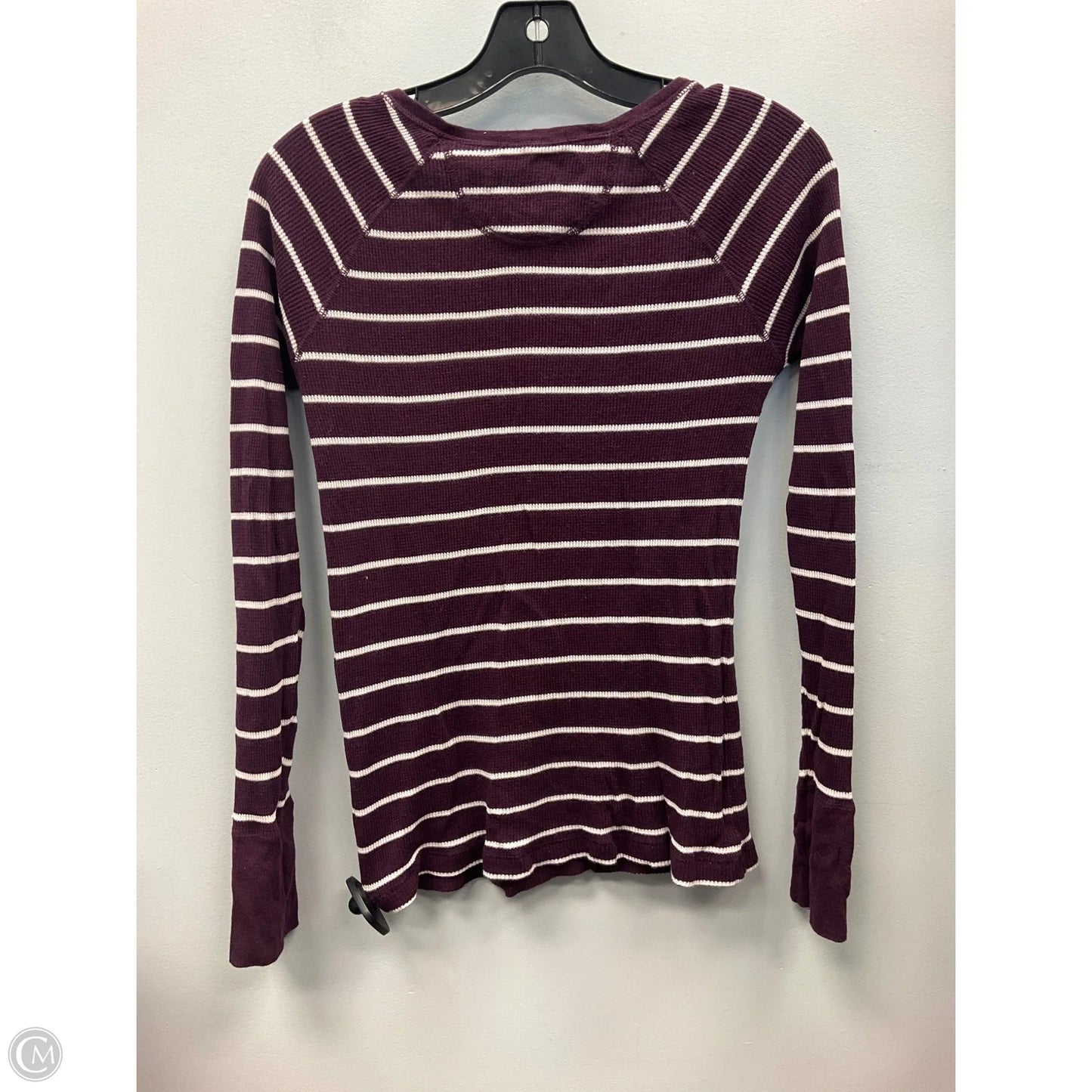 Top Long Sleeve By Gap In Striped Pattern, Size: M