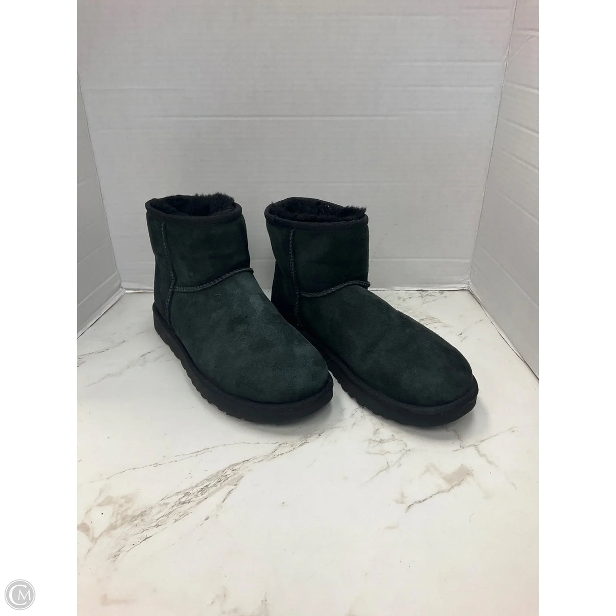 Boots Designer By Ugg In Black, Size: 8